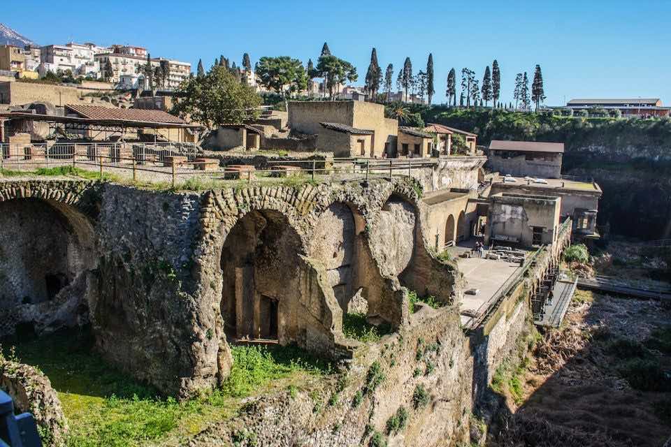 tours from rome to herculaneum